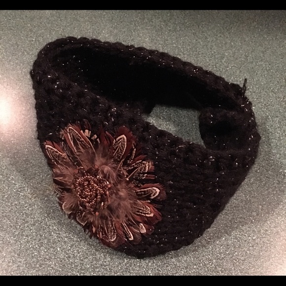 Head/ear covering - Picture 2 of 2